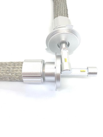 TopLEDverlichting.nl H4 Bi-LED Canbus dimlicht / grootlicht Passieve koeling / Koelvinnen (set, 2 stuks) foto 3