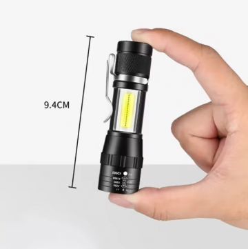 TopLEDverlichting.nl Mini Oplaadbare Zaklamp LED 1600 Lumen - Erg Fel - 10W Sterke en Uitschuifbare Kleine Zaklamp – Zoomfunctie foto 4