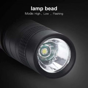 TopLEDverlichting.nl LED Militaire Zaklamp Pen 13cm - Wit Licht 600 Lumen - Sterk Aluminium - Waterproof - Inclusief AAA Batterijen foto 6