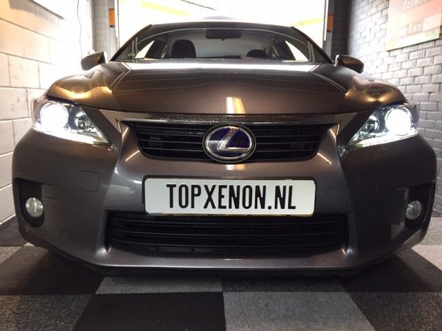 Lexus met D4S xenon lampen 6000K spierwit licht
